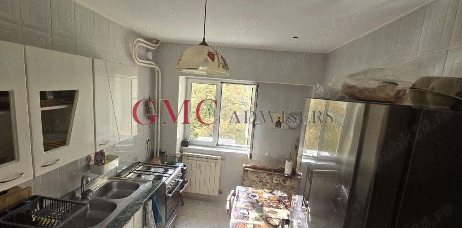 Apartament 3 camere mobilat, renovat parcul Plumbuita - Poză 1