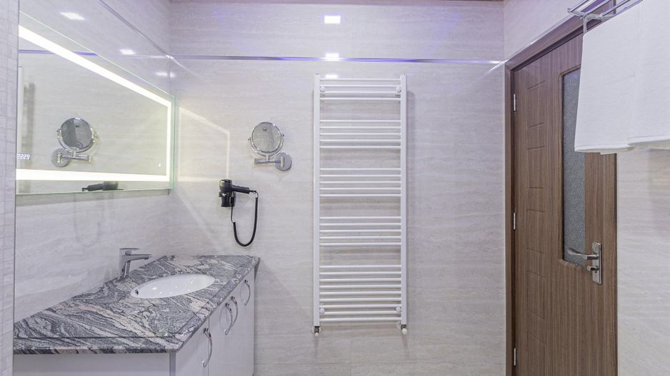 Apartament 2 camere | 2 bai | LUX | Parcare | Tractorul - Poză 6