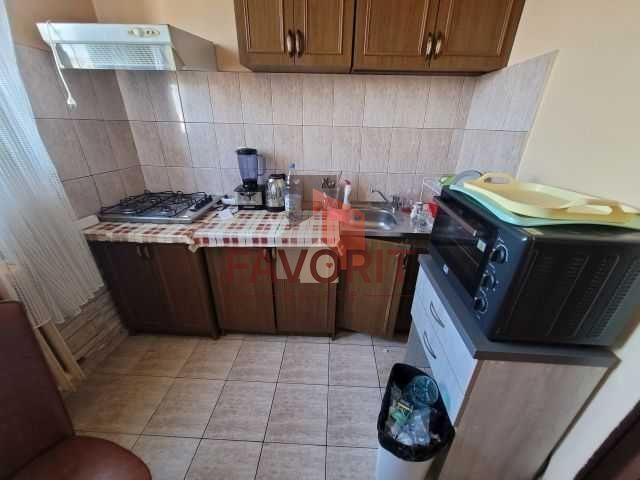 Etaj intermediar. Disponibil imediat . Zona excelenta - Poză 6