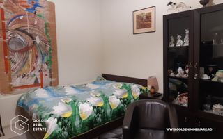 Casa mare, cu 4 apartamente a cate 1, 2, 3 și 4 camere fiecare - Poză 16