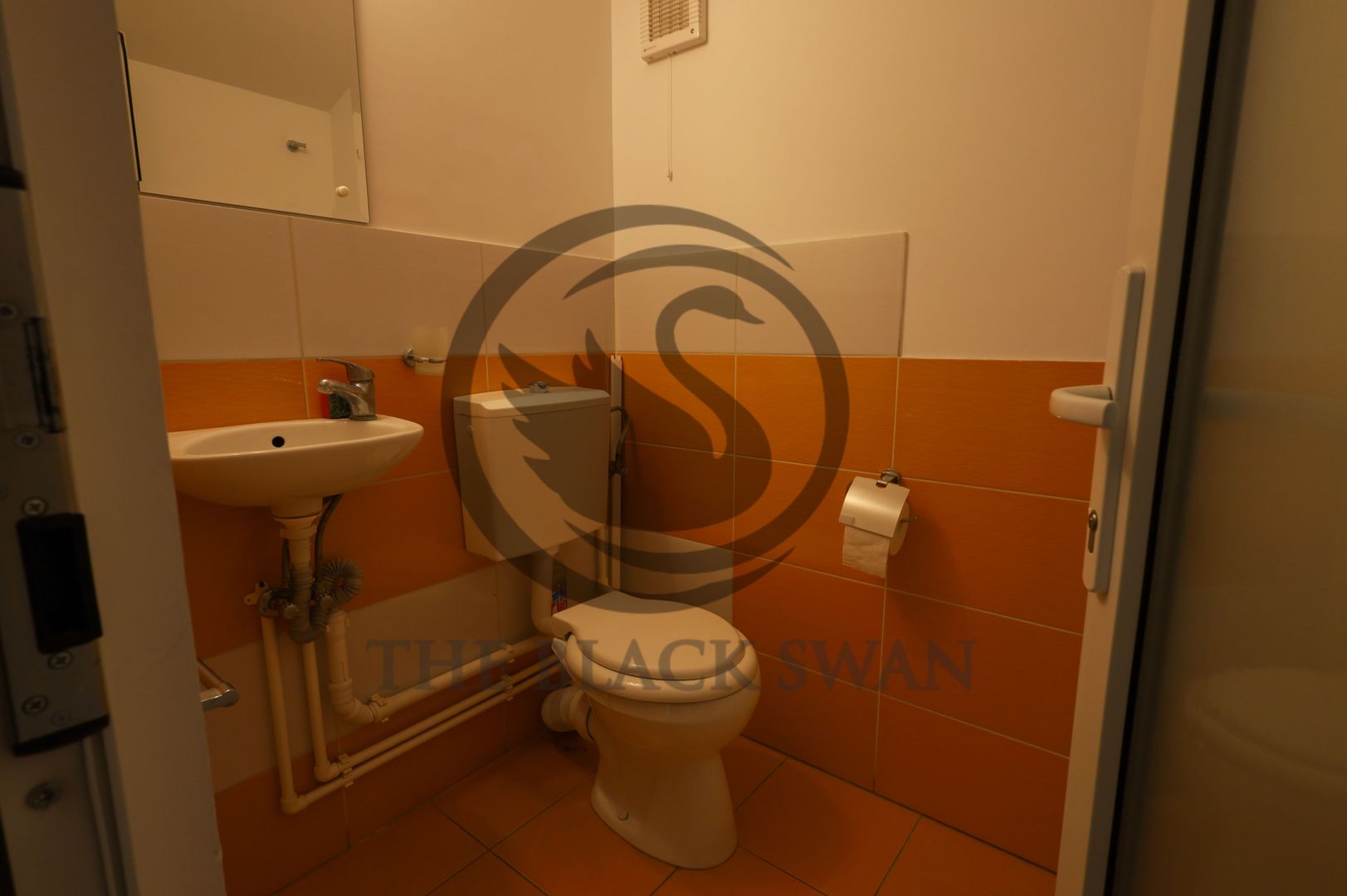 Casa de vanzare 12 camere | 2 constructii - Business, Rezidential | PH - Poză 16