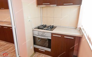 De vanzare apartament 2 camere Micro 39, etaj 3 - Poză 7