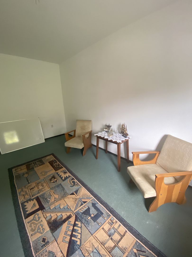 Casa de vânzare/închiriere zona Lunei - Poză 7