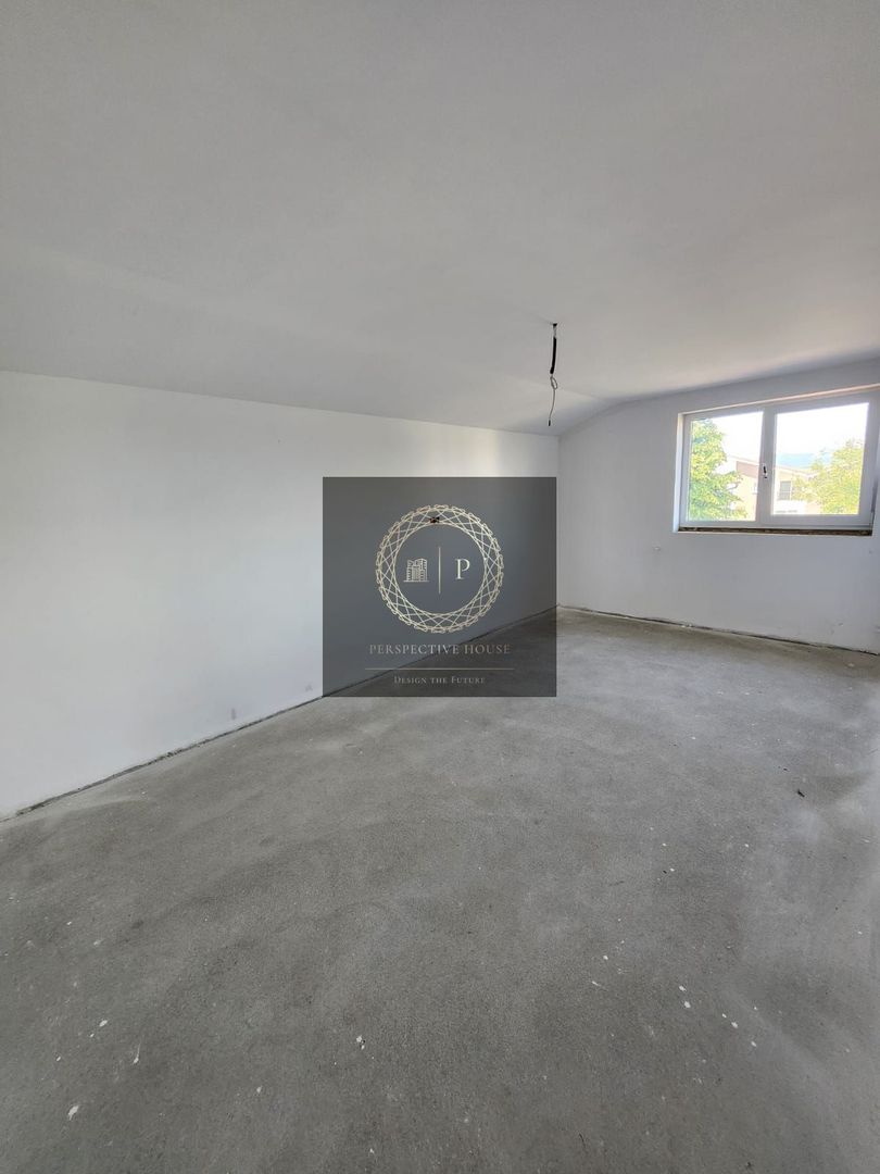 Casa Individuala-spatioasa in Orizont - Poză 6