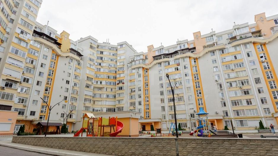 Vânzare, apartament, 2 camere , str. Alba Iulia, Buiucani - Poză 1