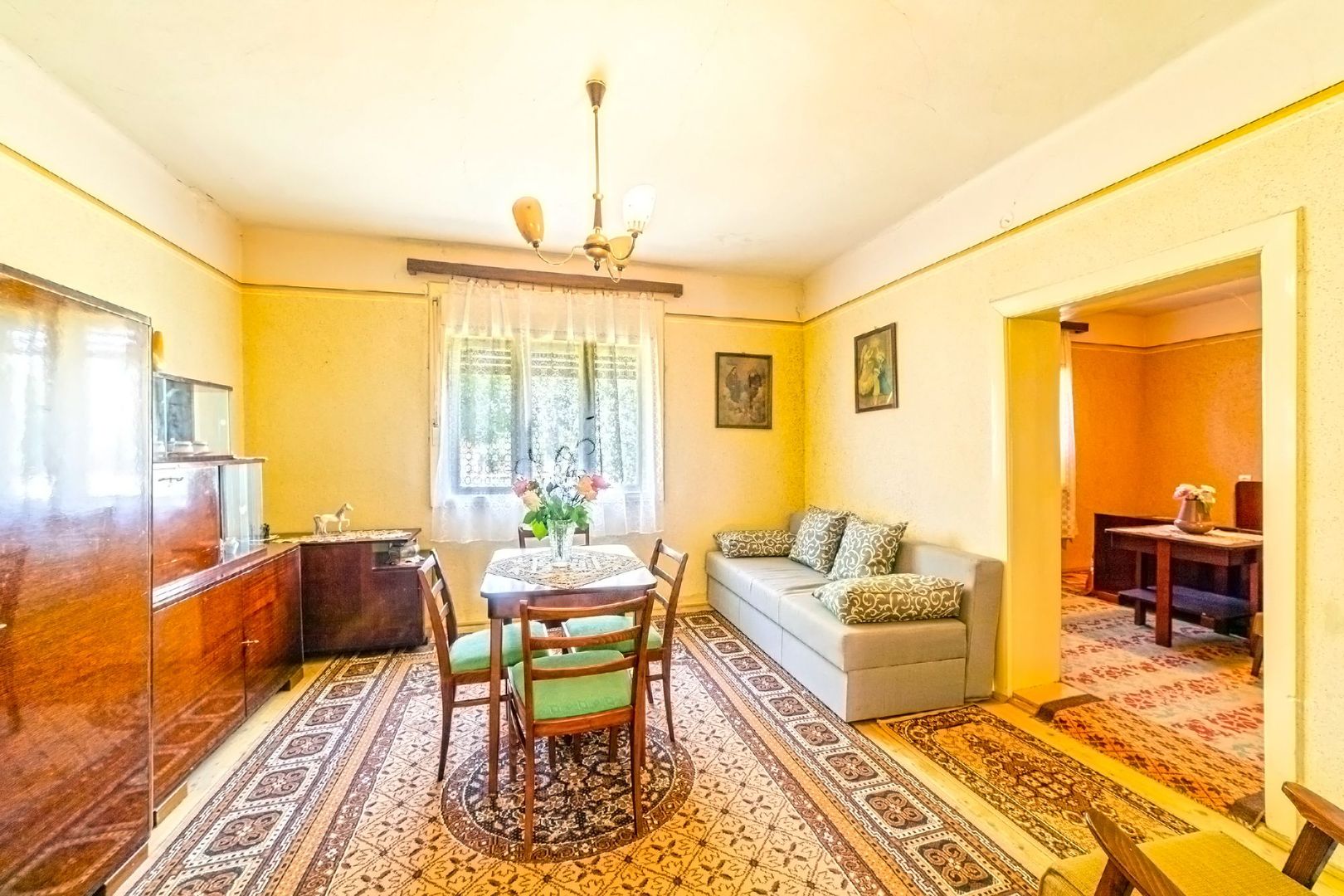 Vândută Casă cu 4 camere Pâncota - Poză 3