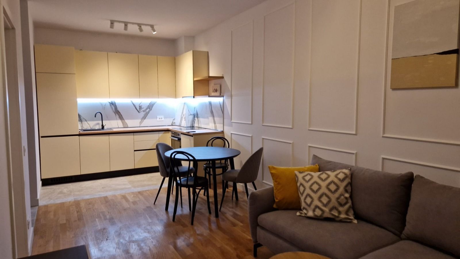 Chirie I Apartament 2 camere I Avalon Estates I Designer I Sala I Paza - Poză 3