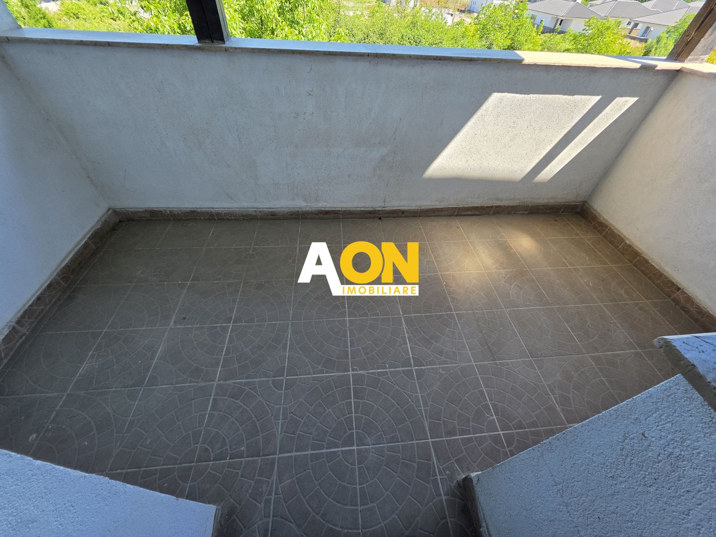 Apartament 5 camere, renovat, 68 mp utili + mansarda 52 mp,  Cetate - Poză 8
