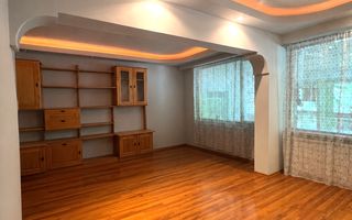 Apartament spațios și luminos cu 4 camere, 2 băi și terasă – Micro 20 - Poză 1