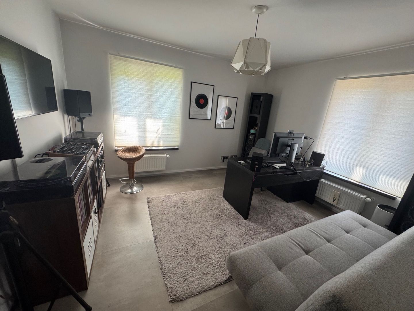 Vila de LUX Tunari, 214m2 utili, 600 curte - Poză 22