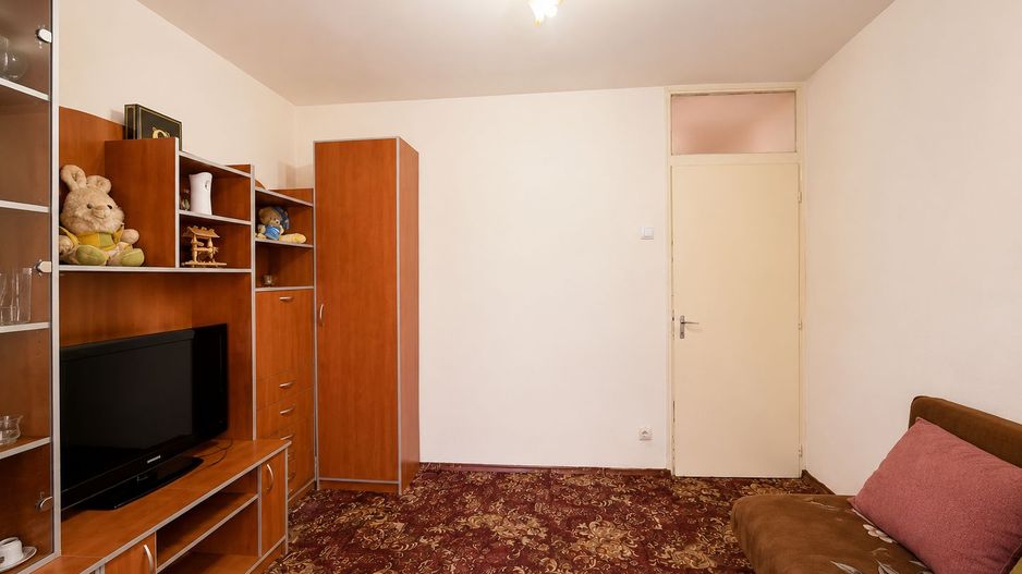 Apartament 3 camere decomandat, zona Alfa, etaj 1, două băi - Poză 13