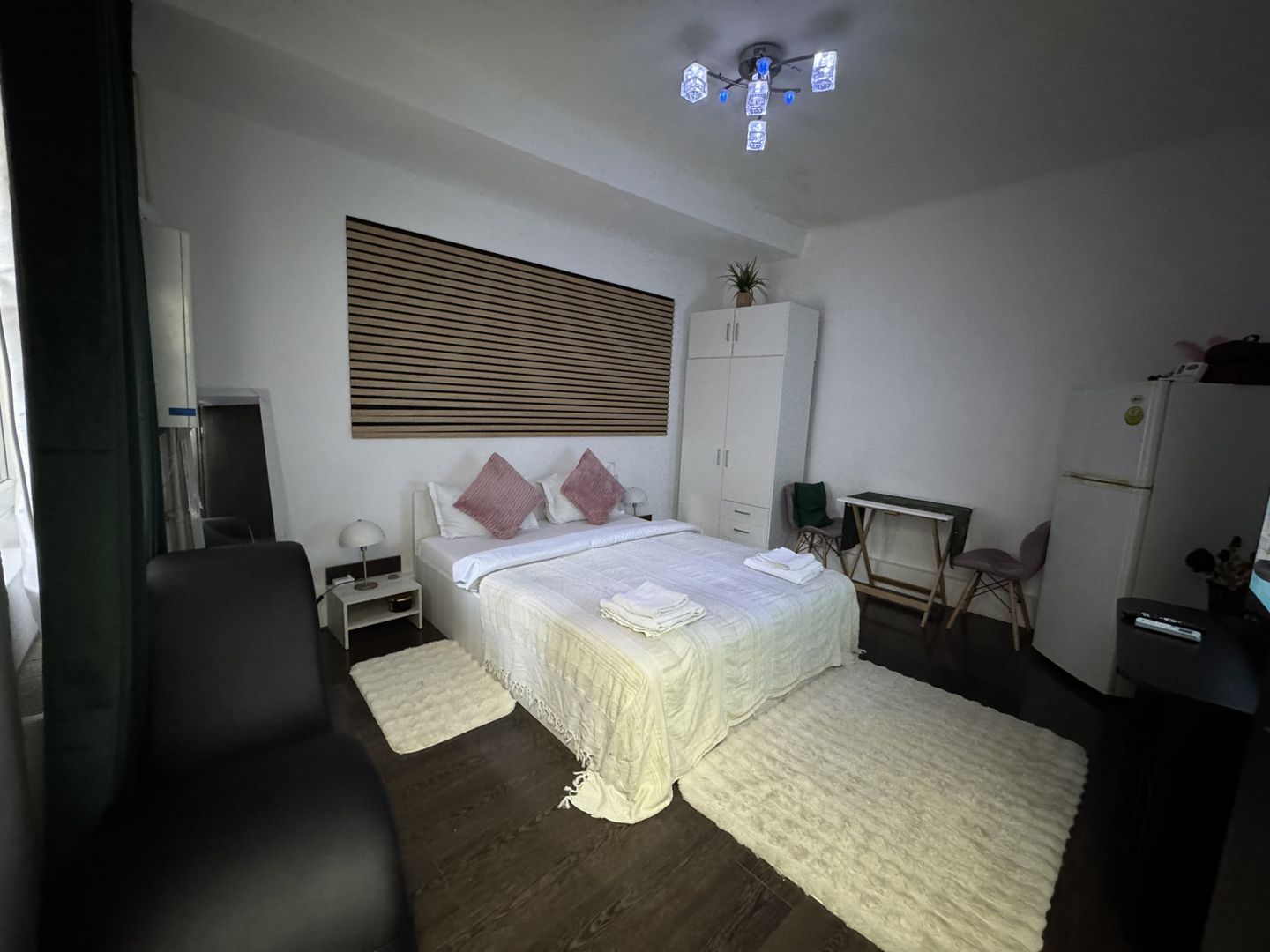 Investiție în centrul Bucureștiului | centrală proprie | Airbnb V16 - Poză 2