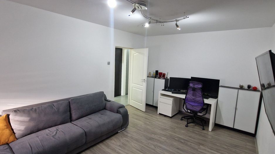 3 camere | Valea Oltului | Metrou Valea Ialomiței - Poză 1