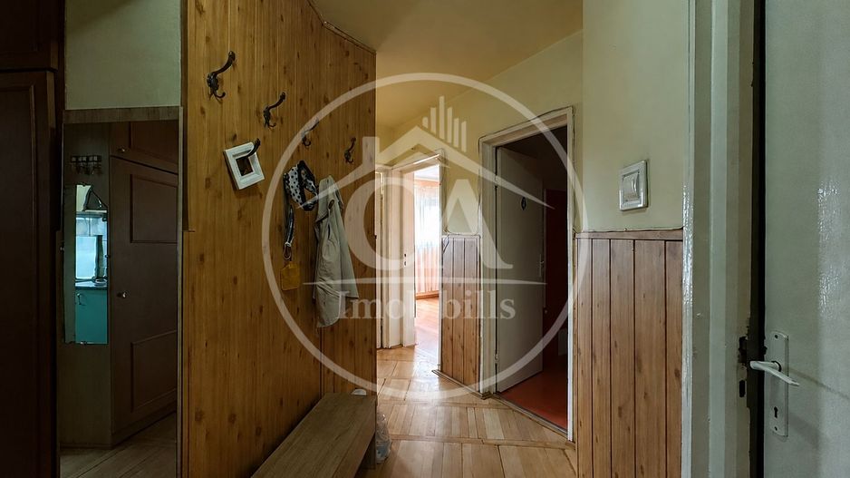 Apartament cu 3 camere de închiriat în zona Rogerius, Oradea. - Poză 3