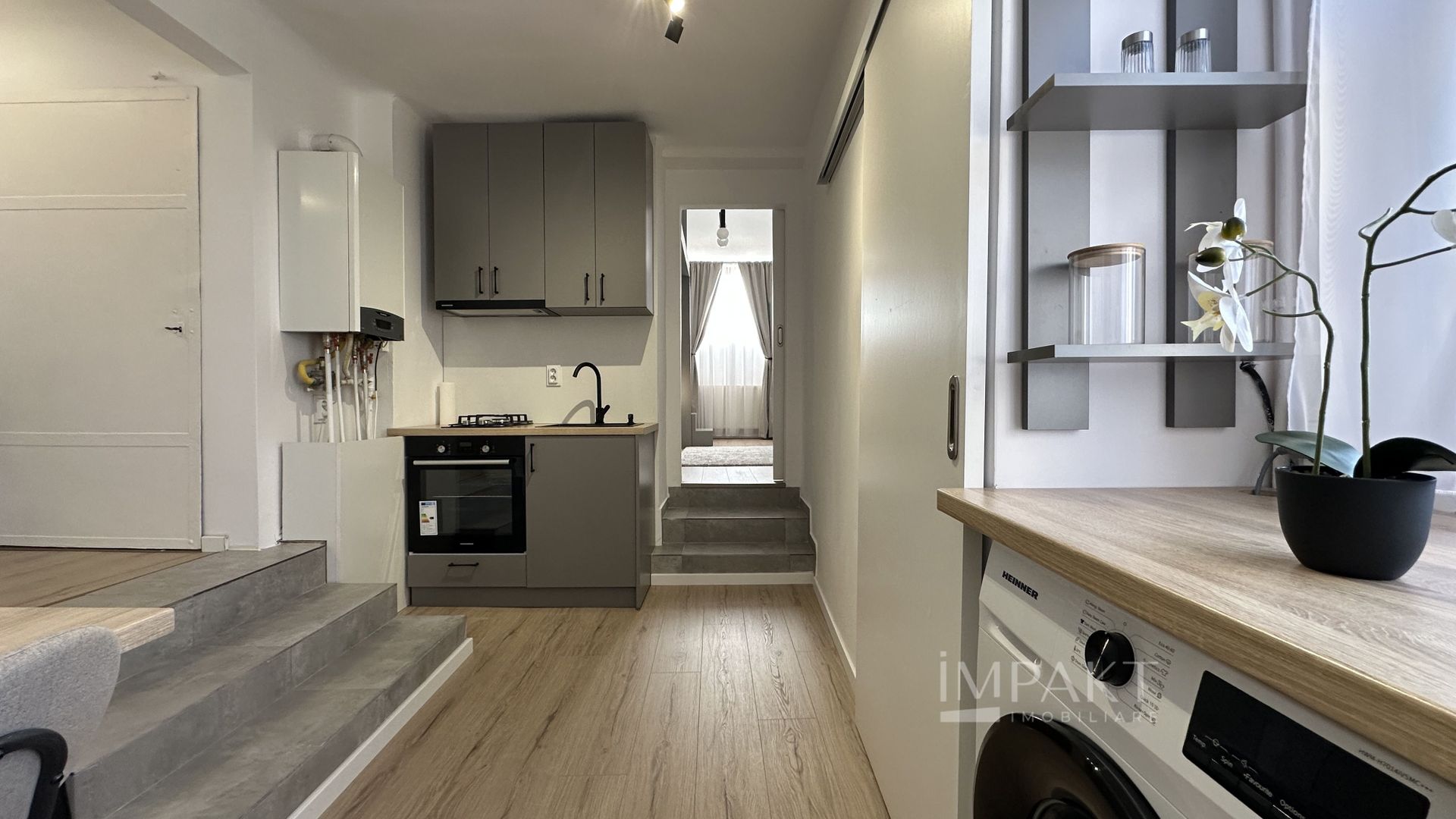 Ultracentral langa Piata Muzeului: 41 mp la cheie | Bloc cu lift - Poză 3