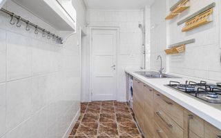 Vanzare - 2 camere  decomandate cu balcon - 46,4mp - Vedere Libera Parc Glinka - Poză 10