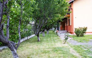 Vila spatioasa pt doua familii 10 camere Clinceni Monumentul Eroilor - Poză 3