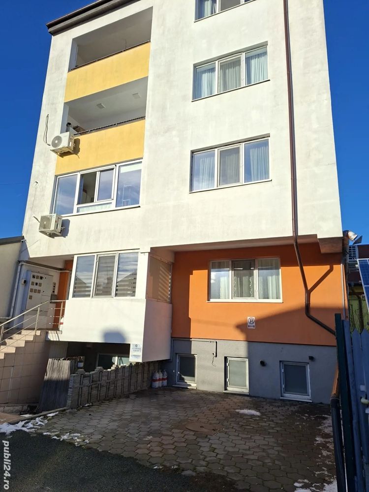 Inchiriere apartament 2 camere, decomandat, Metrou Eroii Revolutiei - Poză 10