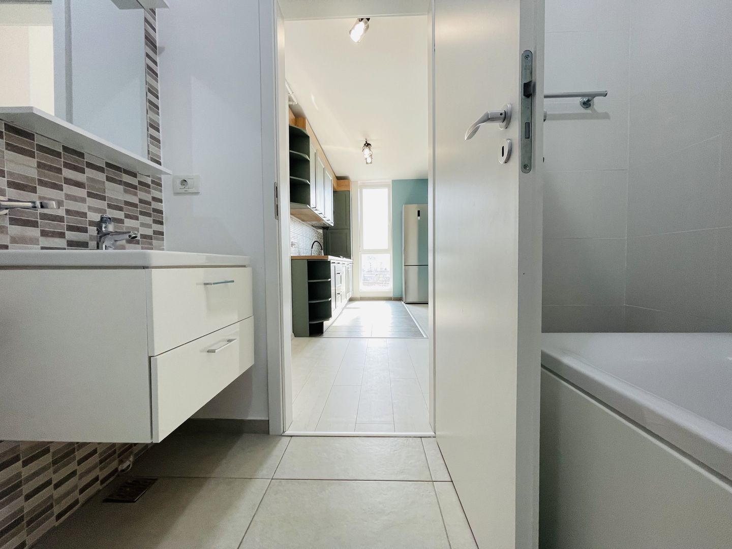 INCHIRIAT - Segmentul Lux - Vedere Panoramica | 2 camere | Garaj Subteran - Poză 25