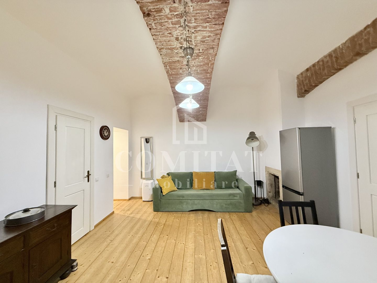 Apartamemt cochet de închiriat ultracentral I.C. Bratianu - Poză 2