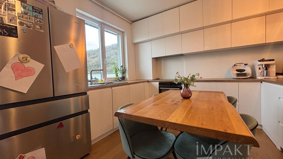 Oaza de liniste- Apartament premium cu vedere panoramica spre padure - Poză 3