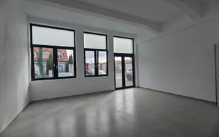 Spații comerciale de închiriat în Cisnădie | 55 mp și 175 mp - Poză 13