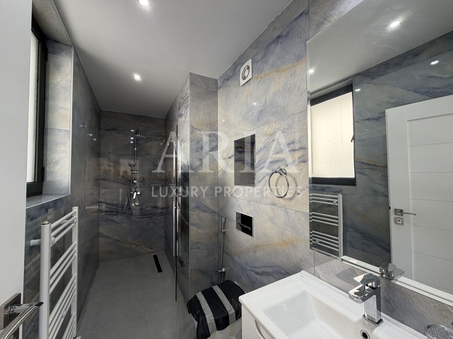 Vilă individuală premium | Pipera – în proximitatea pădurii | LIFT | - Poză 10