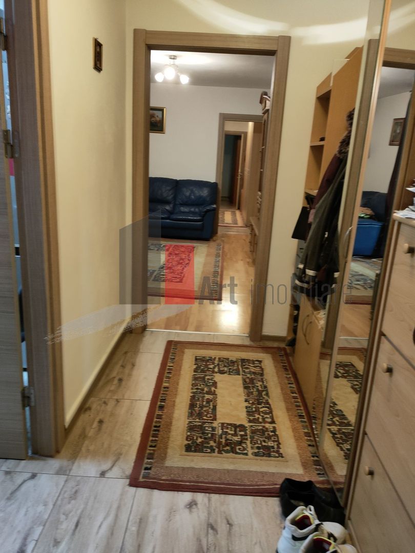 Vânzare apartament semidecomandat 4 camere cu centrală Bd. Obregia - Poză 44