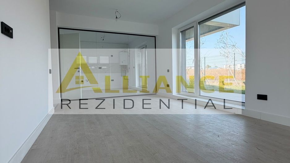 4 CAMERE | 122MP+279 CURTE + PARCARE + PISCINA - NEGOCIABIL - Poză 11