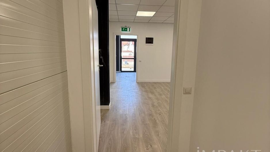 Hala industriala de inchiriat cu acces 2 TIR-uri, în Campenesti! - Poză 8