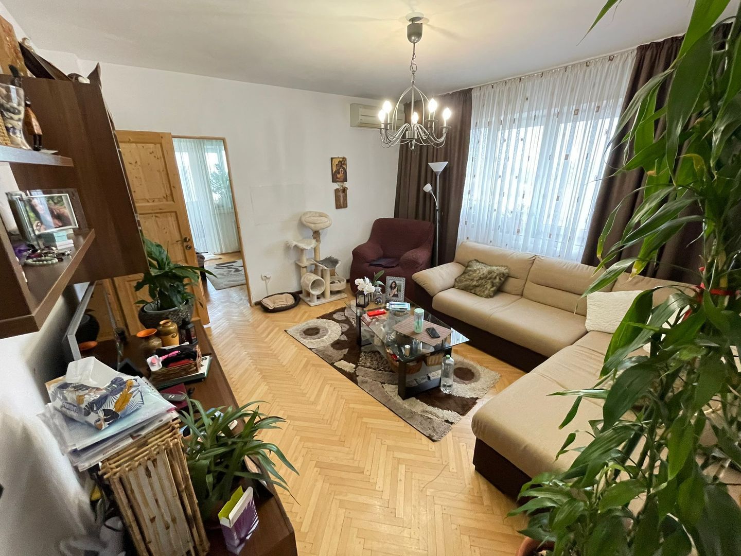 APARTAMENT 3 CAMERE 1 MAI | CHBRIT - Poză 1