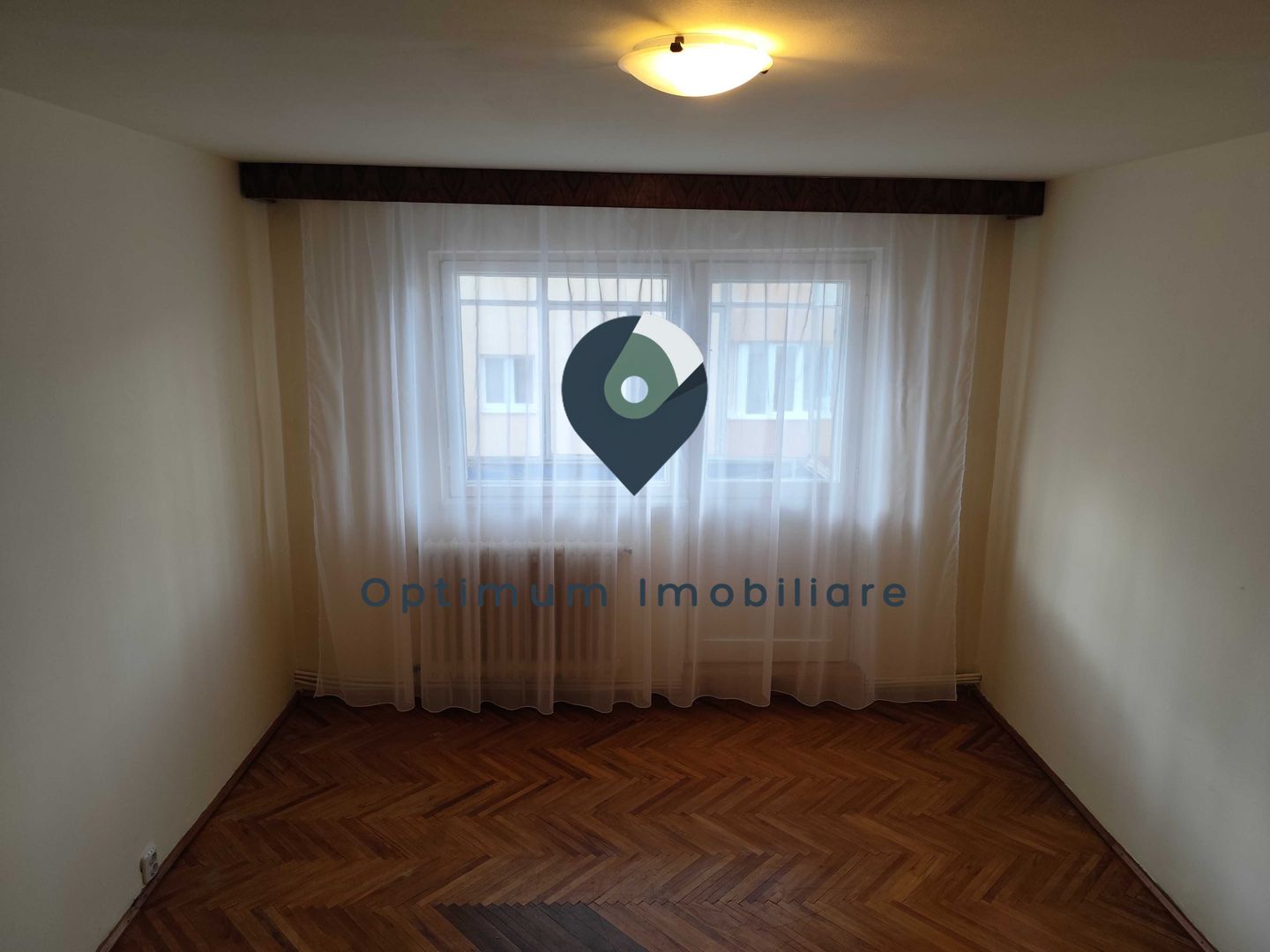 Apartament cu 3 camere in Manastur, etaj 3/4 ! - Poză 2