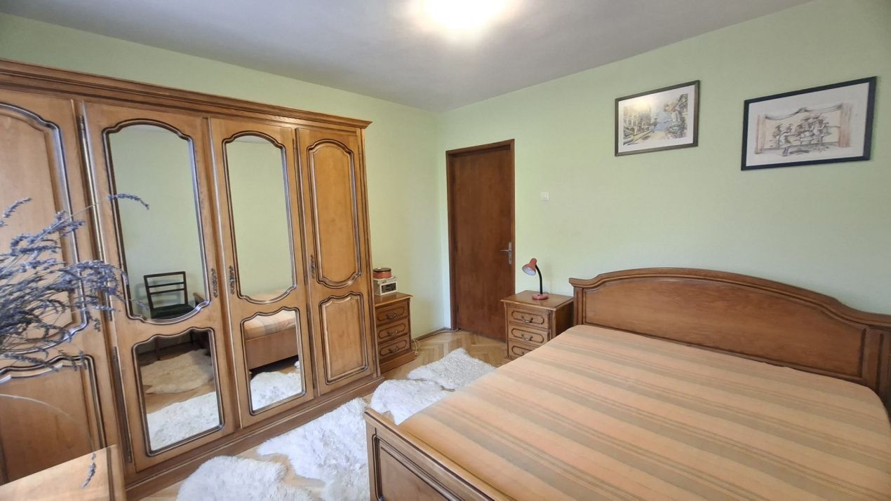Casa Centrala de vanzare - Strada Rahovei Pitesti - Poză 11