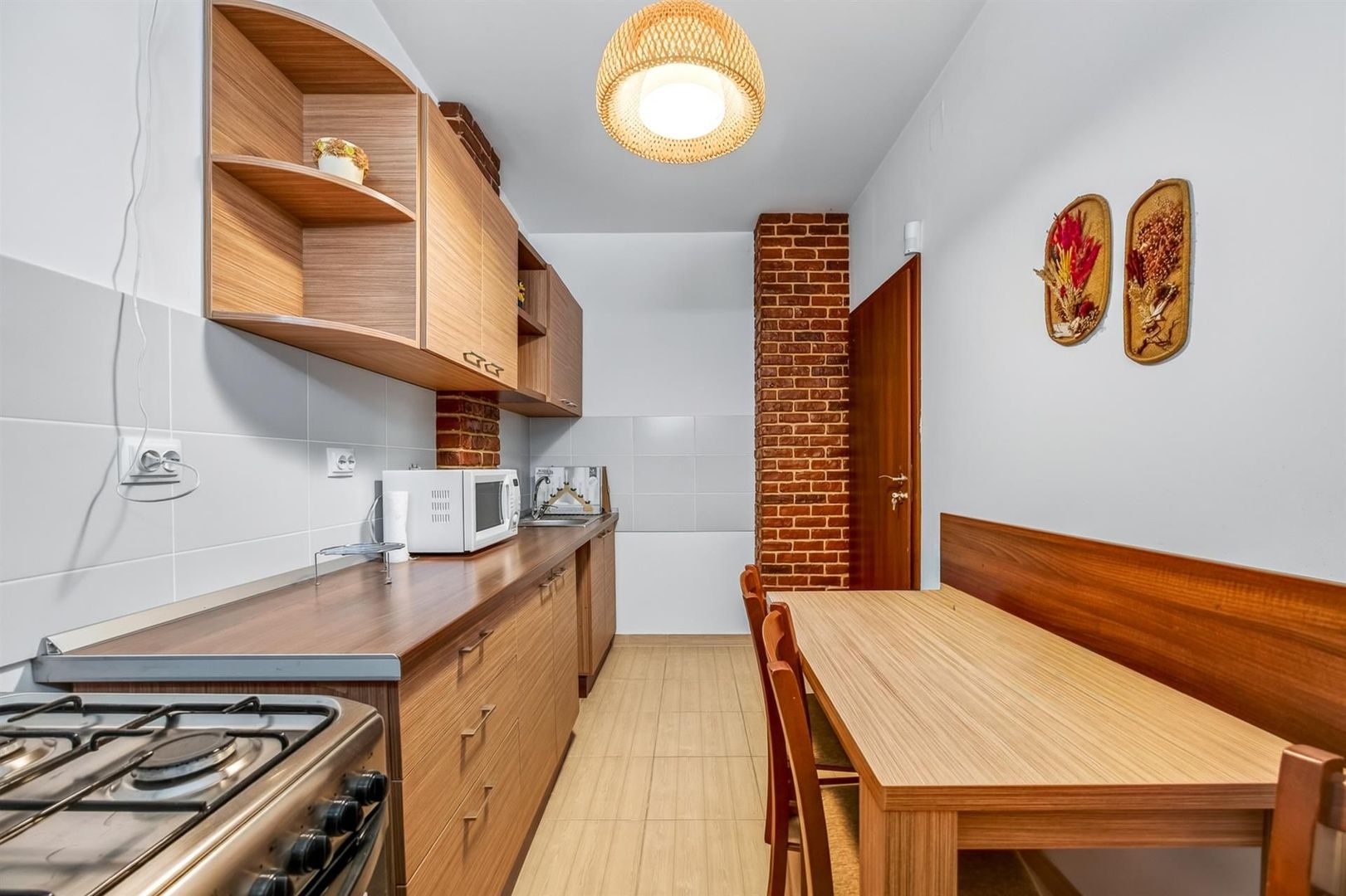 Casa pe 3 niveluri | Terasa cu priveliste | 3 parcari | Pozitie centrala - Poză 34