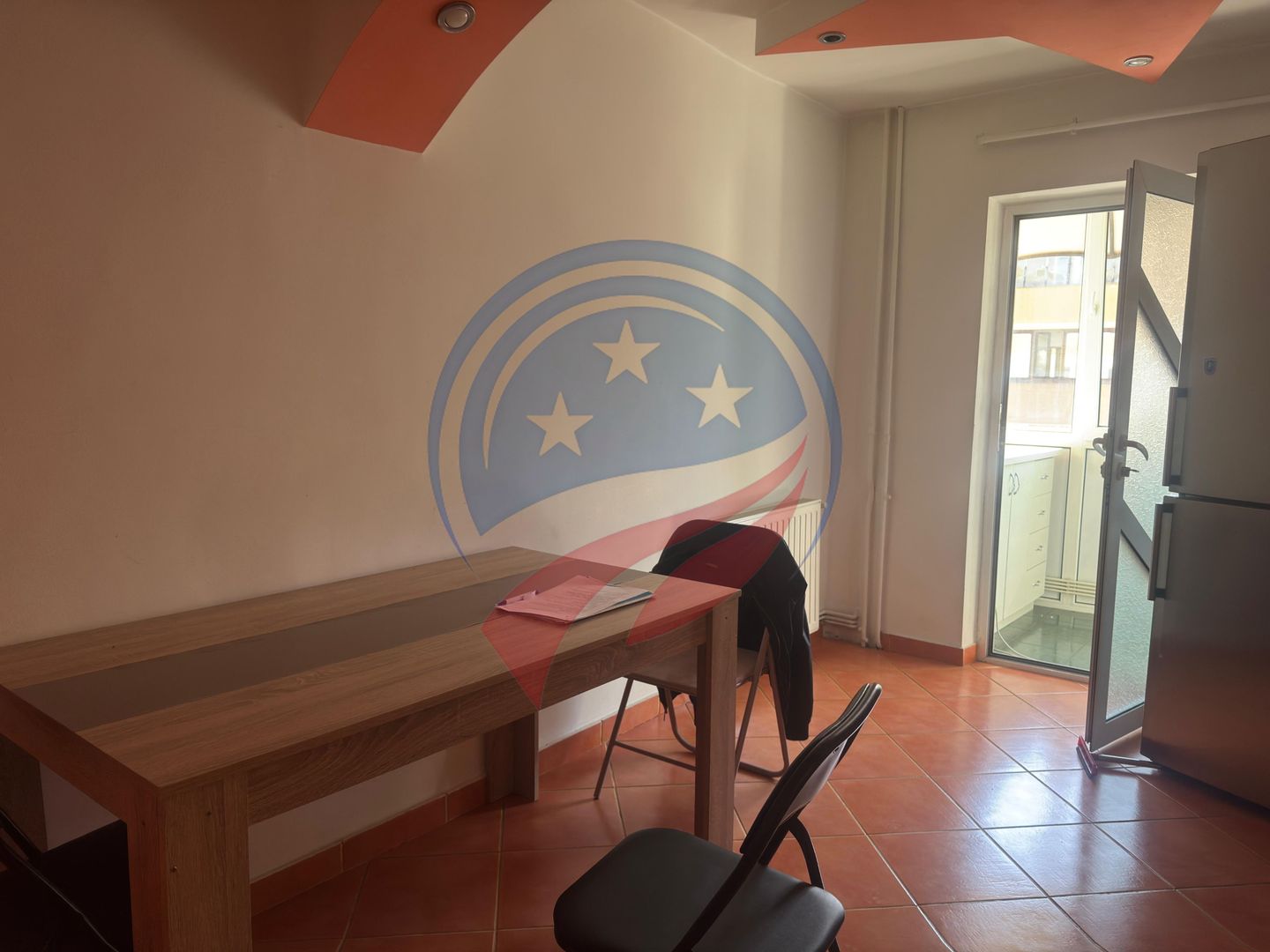 APARTAMENT 2 CAMERE DE VANZARE-ROVINE 52 MP-DECOMANDAT - Poză 3