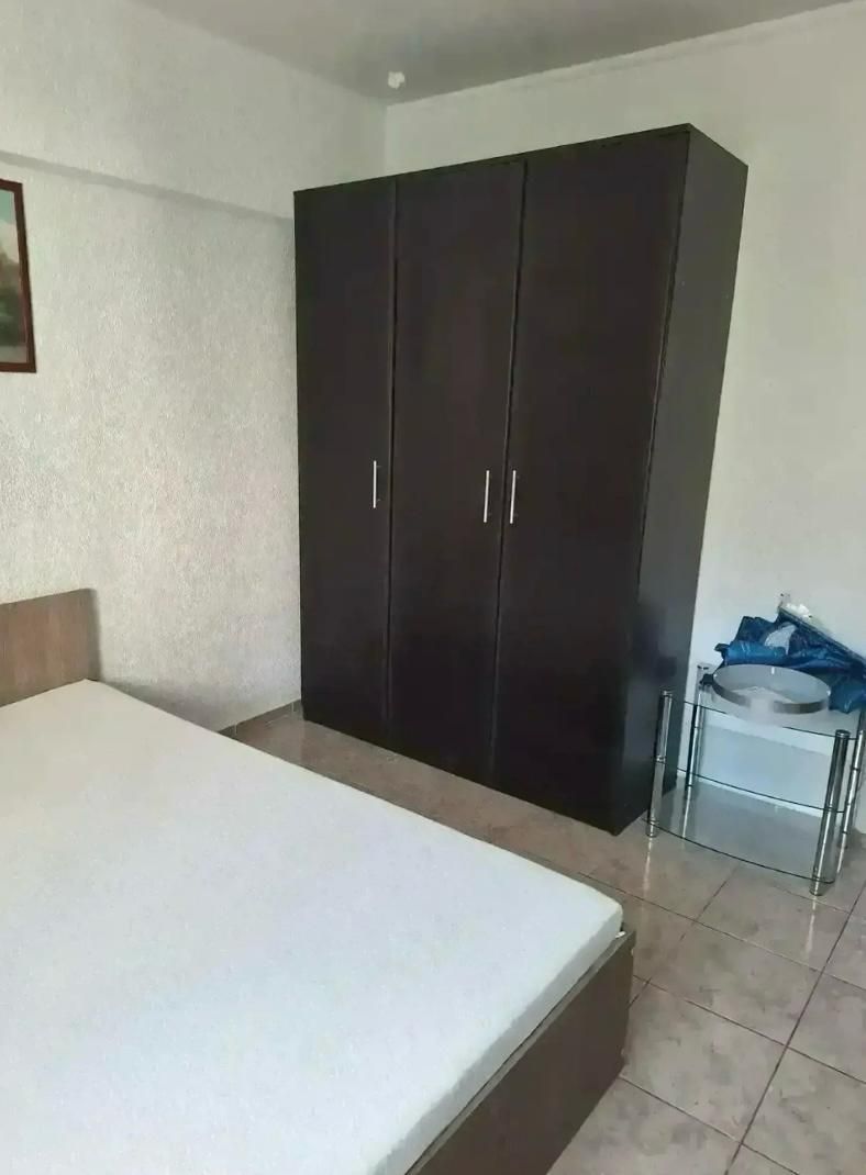 Apartament spatios, trei camere, zona Iancului - Poză 6