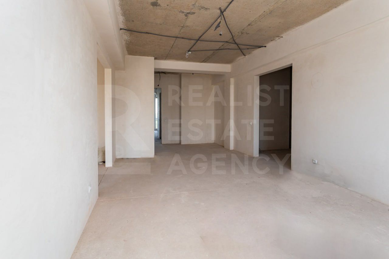 Apartament spațios cu 3 camere pe str. Trandafirilor - Poză 8