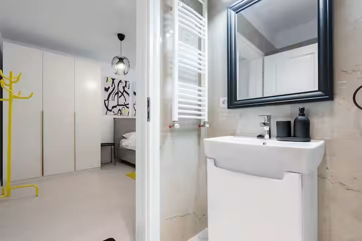 GARSONIERA - CENTRAL ADRESS RESIDENCE, BUCATARIE INCHISA, BLOC NOU - Poză 11