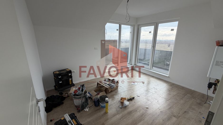 Spatios. Bucatarie inchisa. 2 balcoane. - Poză 1