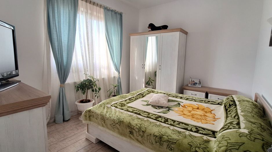 Duplex parter cu teren de 343mp - Poză 13