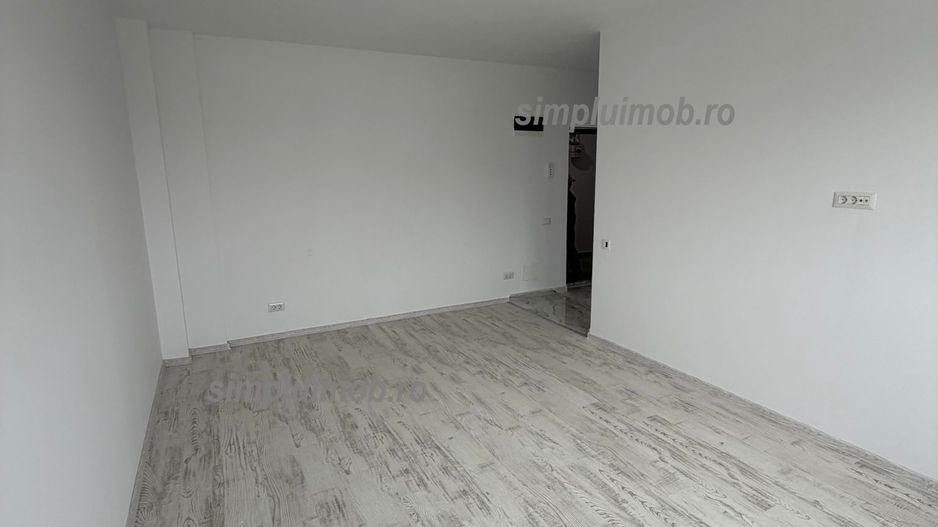 Bloc Nou 2 Camere Decomandat Centrala Proprie - Poză 8