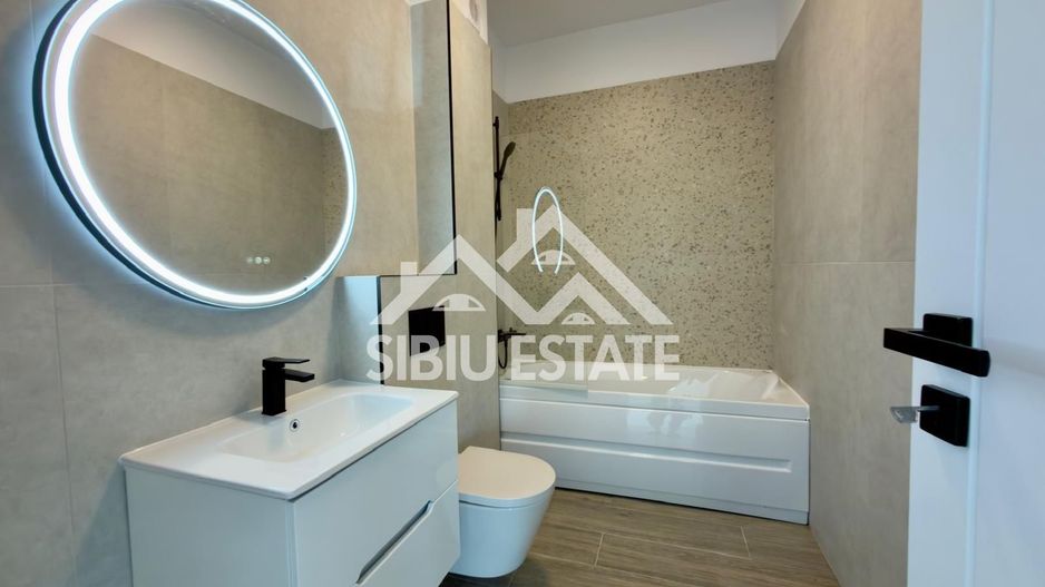 Apartament la CHEIE, 3 camere, parcare si boxa - Poză 8