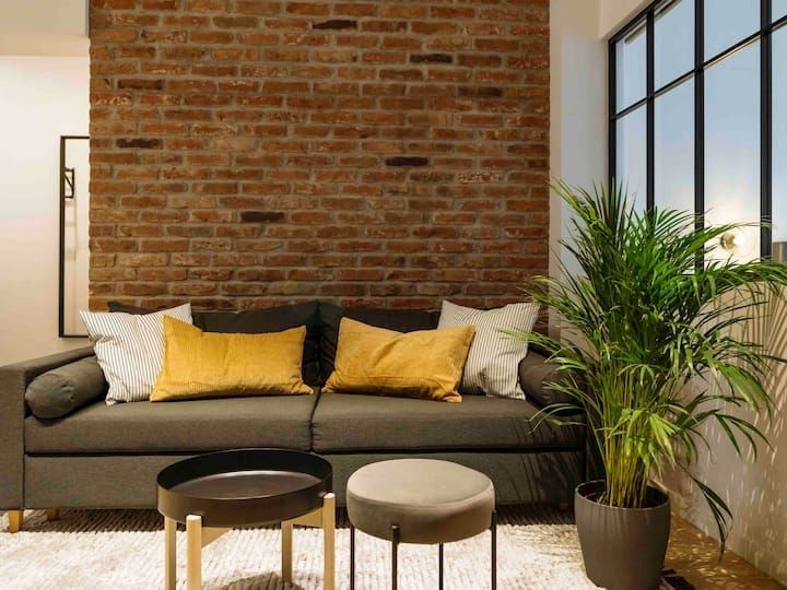 Investitiei, locatie centrala, randament bun, istoric B&B - Poză 4