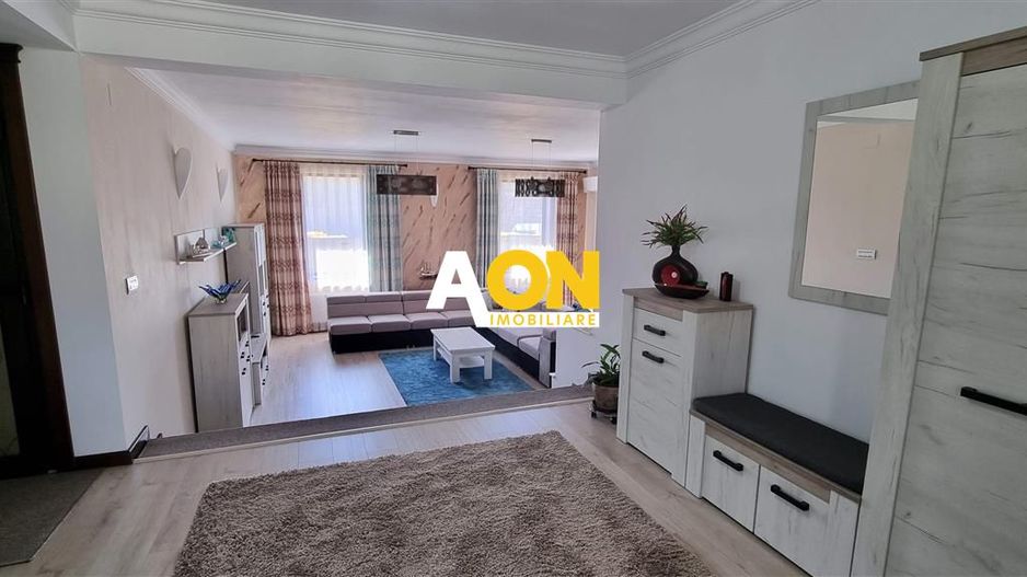 Casa 4 camere finisaje de lux 950 mp teren Com. Ciugud - Poză 6