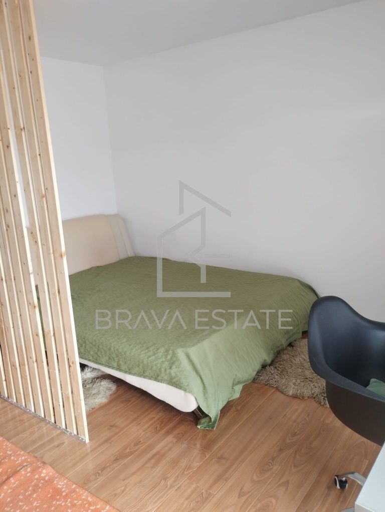 Apartament o camera, balcon, zona Regal, Baciu - Poză 4