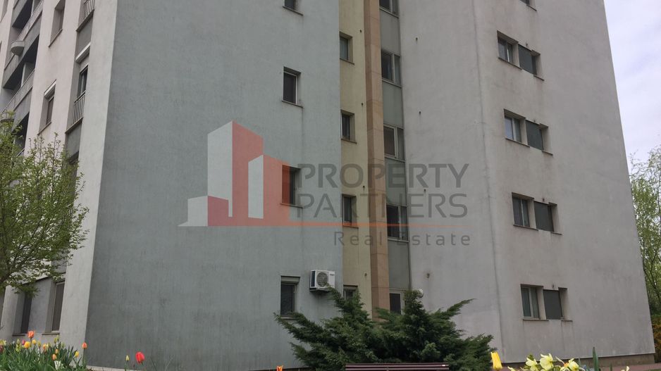 Apartament West Parc cu loc de parcare si boxa depozitare - Poză 5