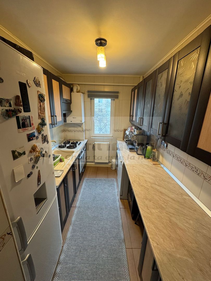 Ap 3 camere | 60mp | et. intermediar | Zona Podu Roș - 123.000E - Poză 4