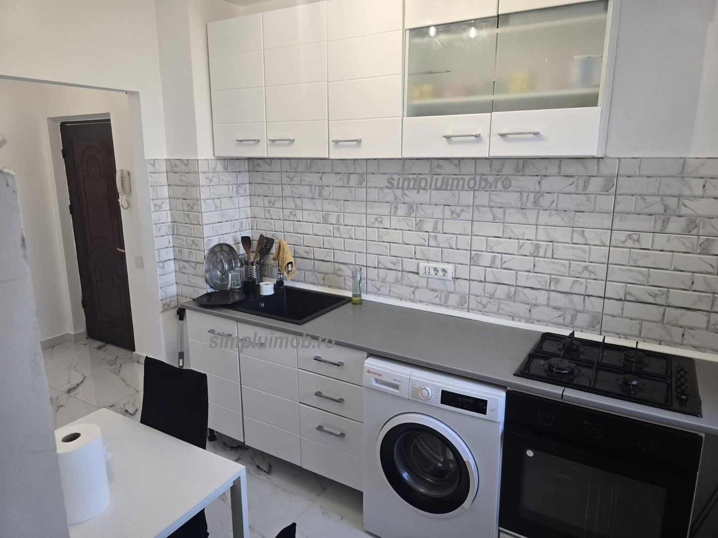 2 Camere Renovat , Metrou Dristor - Poză 2