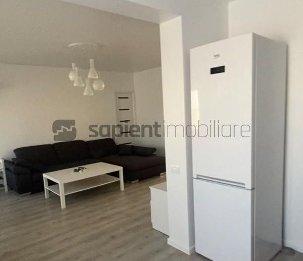 Ap.cu 3 camere lux, cu terasa si curte proprie in Santandrei - Poză 3