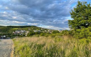 Oportunitate de investitie! Teren + Proiect autorizat, zona La Soare - Poză 1